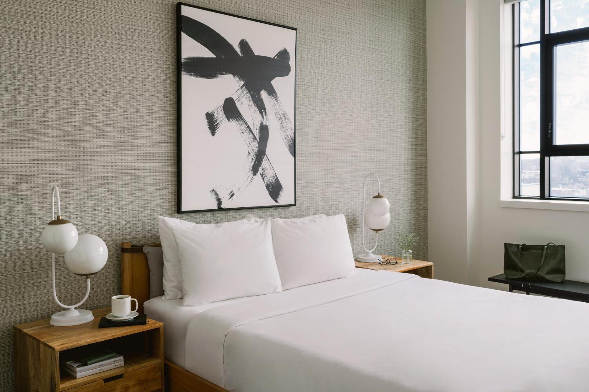 Sonder Le Guerin Aparthotel Montreal Bagian luar foto
