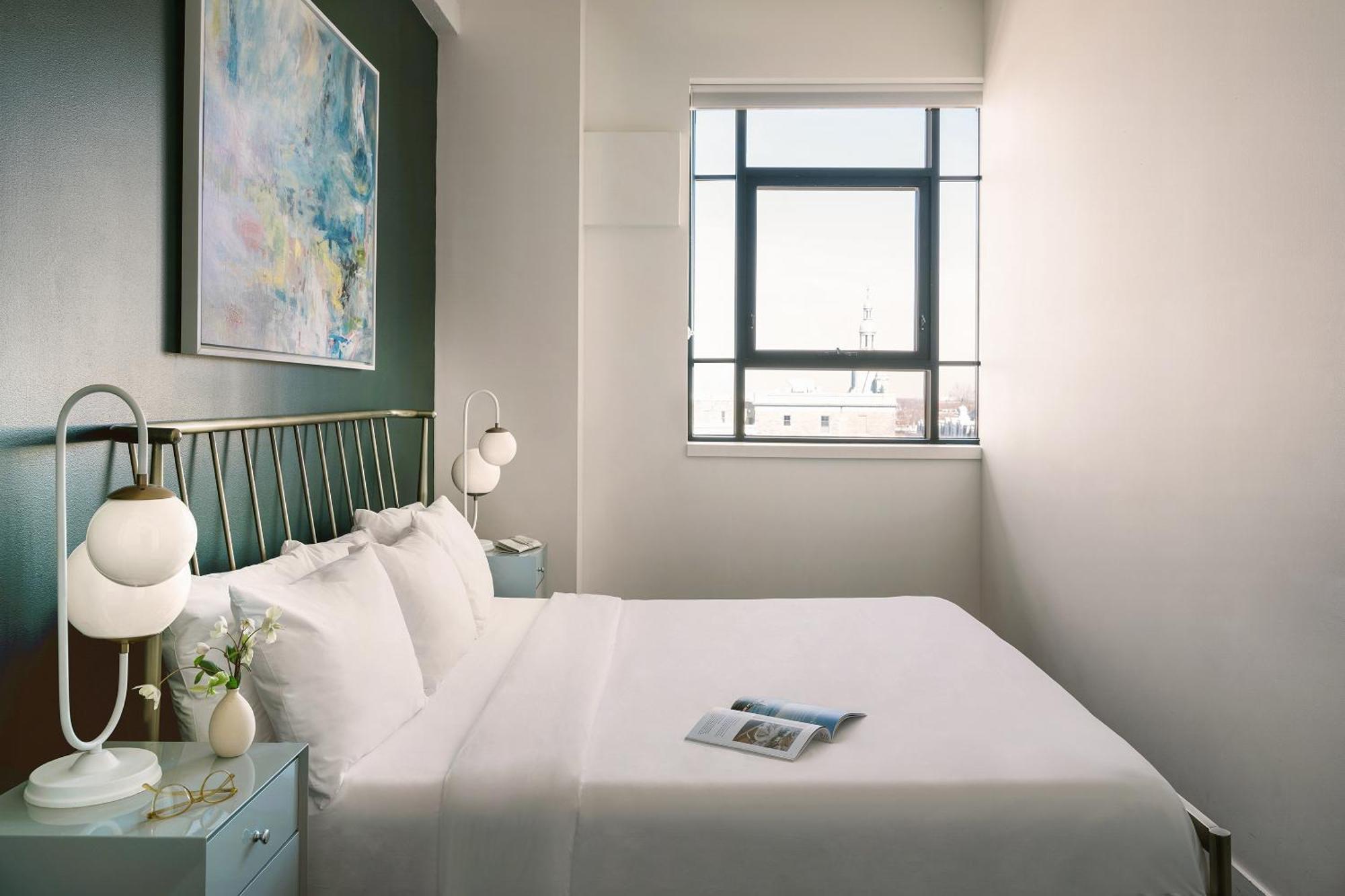 Sonder Le Guerin Aparthotel Montreal Bagian luar foto